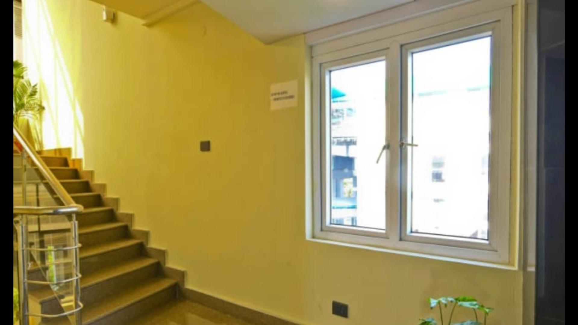 Kenz Residency Ξενοδοχείο Kochi Εξωτερικό φωτογραφία